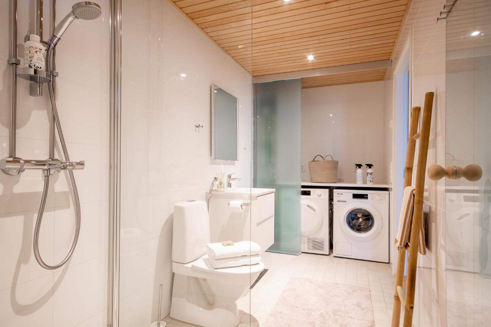 Luxury Penthouse With Stunning Sea Views & Private Sauna Helsinki Exterior photo